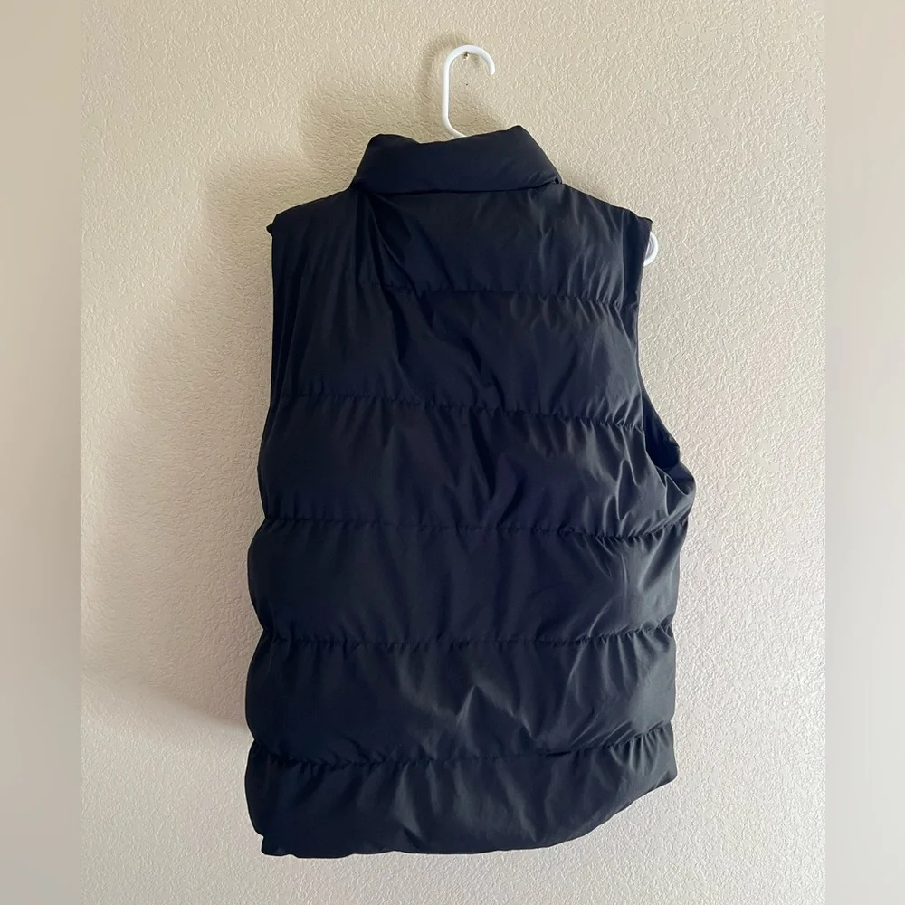 Shein Black Puffer Vest - Picture 2 of 6